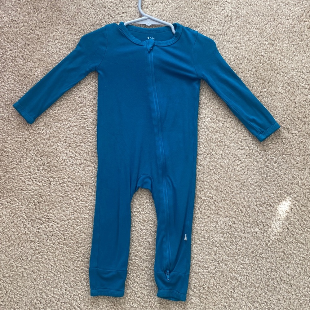 Kyte Baby Bamboo Zip romper 12-18mos